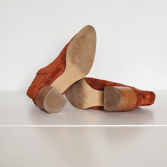 Everlane Women's Ankle Boots in Rust Suede - Picture 5 of 11